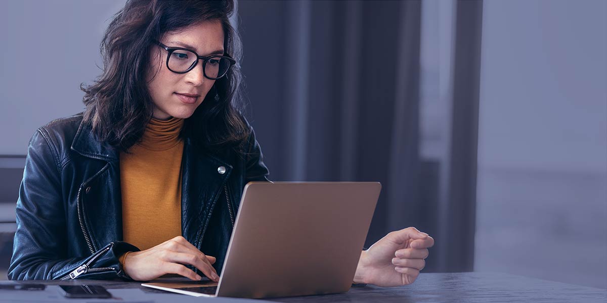 woman learning online